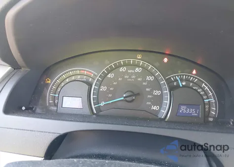 2013 Toyota Camry Le z USA, uszkodzony, nr VIN 4T1BF1FK7DU691530